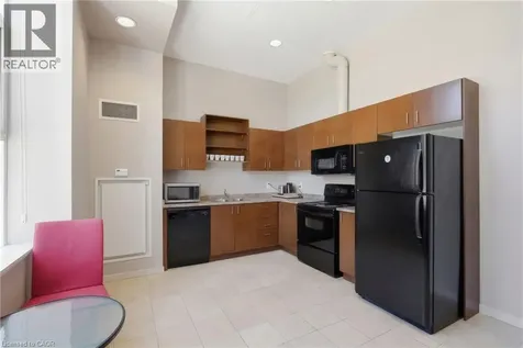 404 King Street West Kitchener ON N2G 4Z9