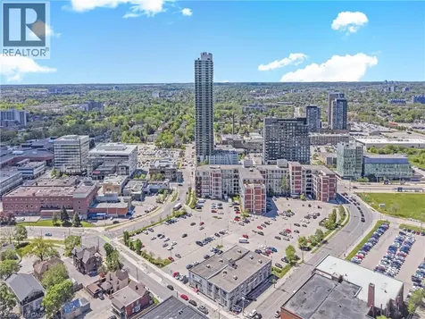 404 King Street West Kitchener ON N2G 4Z9