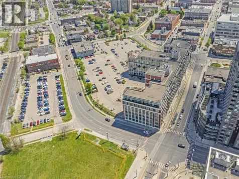 404 King Street West Kitchener ON N2G 4Z9