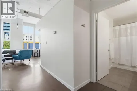 404 King Street West Kitchener ON N2G 4Z9