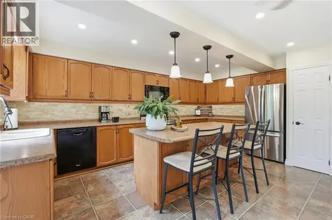 5399 Sheldon Park Drive Burlington ON L7L 5W9