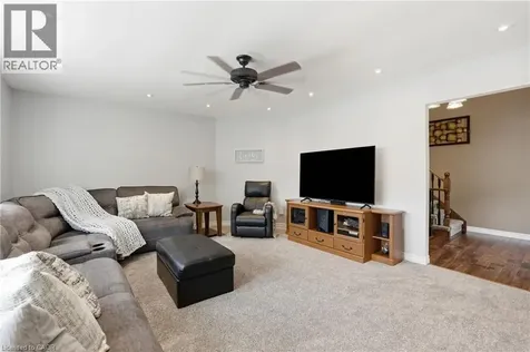 5399 Sheldon Park Drive Burlington ON L7L 5W9