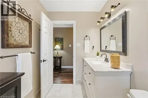 5399 Sheldon Park Drive Burlington ON L7L 5W9
