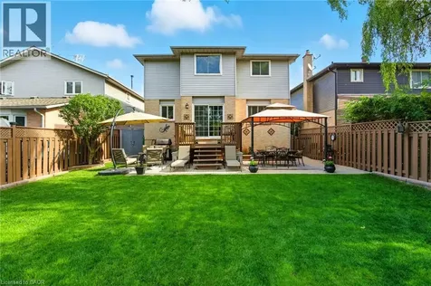 5399 Sheldon Park Drive Burlington ON L7L 5W9