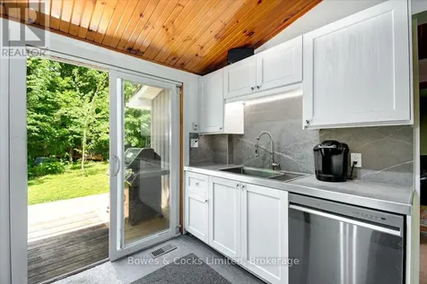 10 Birch Terrace Trent Lakes ON K0L 1J0