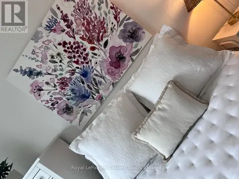 49 Trott Boulevard Collingwood ON L9Y 5B8