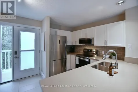 49 Trott Boulevard Collingwood ON L9Y 5B8