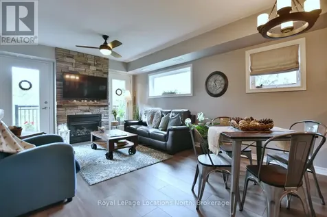 6 Brandy Lane Drive Collingwood ON L9Y 0X4