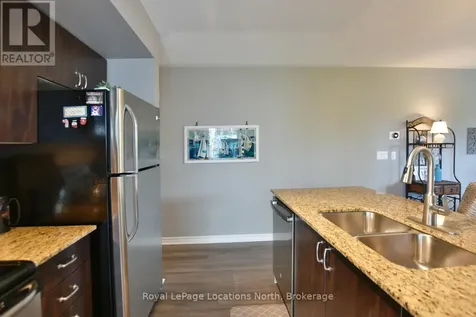 6 Brandy Lane Drive Collingwood ON L9Y 0X4