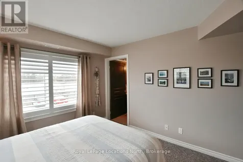 6 Brandy Lane Drive Collingwood ON L9Y 0X4