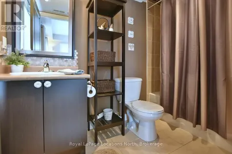 6 Brandy Lane Drive Collingwood ON L9Y 0X4