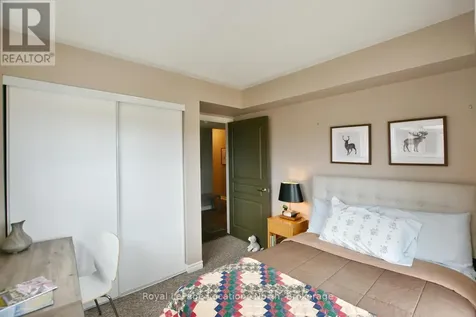 6 Brandy Lane Drive Collingwood ON L9Y 0X4