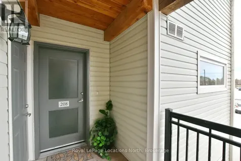 6 Brandy Lane Drive Collingwood ON L9Y 0X4