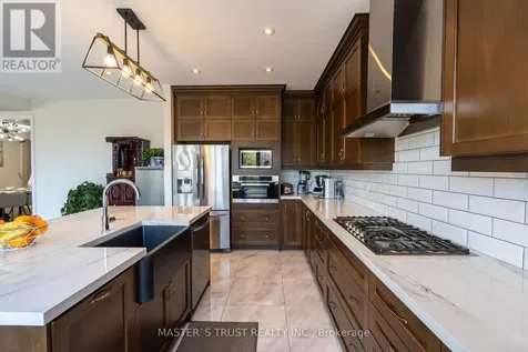 2497 Florentine Place Pickering ON L1X 0H2