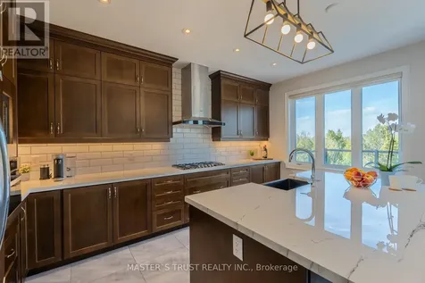 2497 Florentine Place Pickering ON L1X 0H2