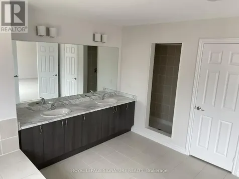 31 Royal Fern Crescent Caledon ON L7C 4G7