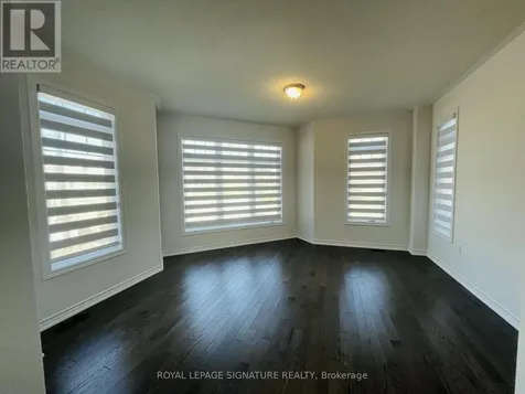 31 Royal Fern Crescent Caledon ON L7C 4G7