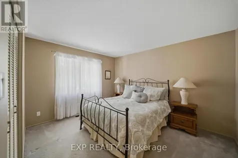 919 Plante Drive Ottawa ON K1V 9E3