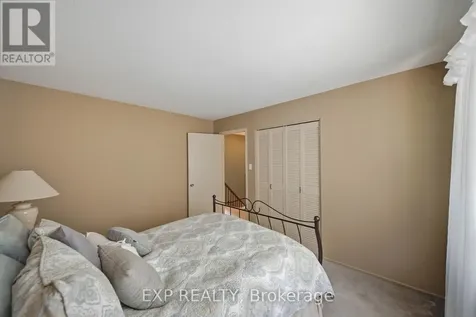 919 Plante Drive Ottawa ON K1V 9E3