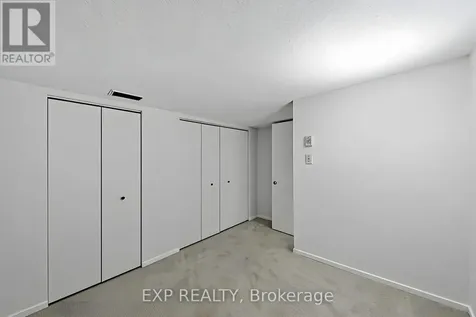 919 Plante Drive Ottawa ON K1V 9E3
