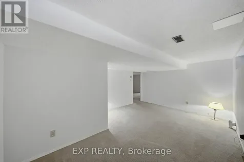 919 Plante Drive Ottawa ON K1V 9E3