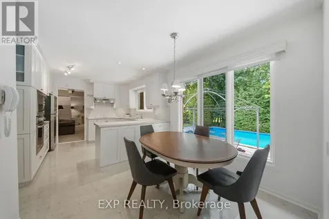 919 Plante Drive Ottawa ON K1V 9E3