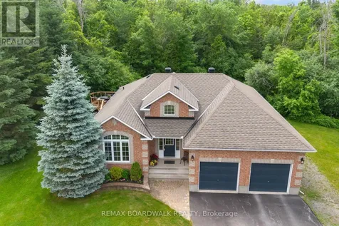 154 Catherine Avenue Beckwith ON K7C 4L5