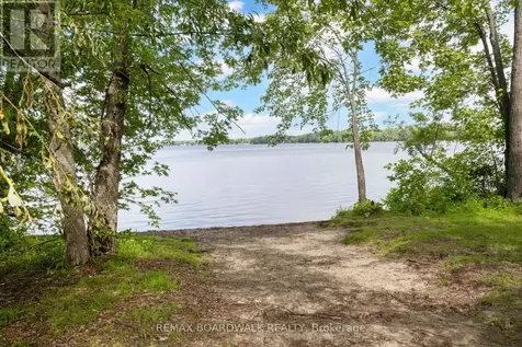 154 Catherine Avenue Beckwith ON K7C 4L5