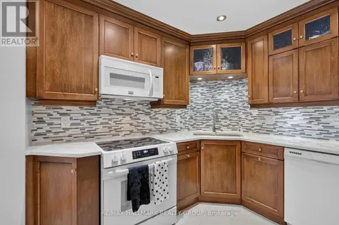 162 Dunbarton Court Ottawa ON K1K 4L6