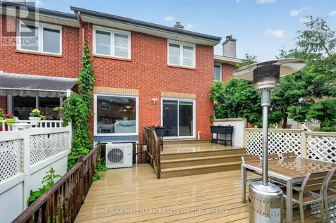 162 Dunbarton Court Ottawa ON K1K 4L6