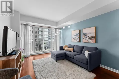 200 Rideau Street Ottawa ON K1N 5Y1