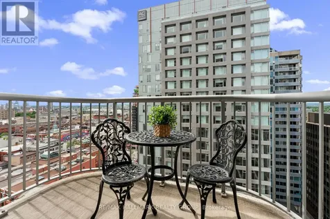 200 Rideau Street Ottawa ON K1N 5Y1