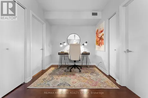 200 Rideau Street Ottawa ON K1N 5Y1