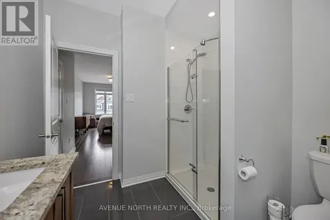 323 Lysander Place Ottawa ON K1K 3X8