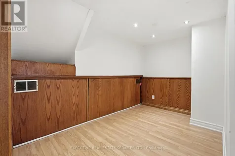 207 Christopher Drive Cambridge ON N1R 4S6