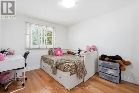 207 Christopher Drive Cambridge ON N1R 4S6