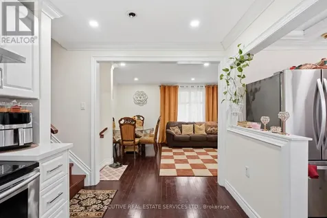 207 Christopher Drive Cambridge ON N1R 4S6