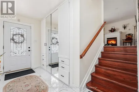 207 Christopher Drive Cambridge ON N1R 4S6