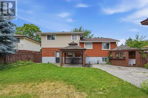 207 Christopher Drive Cambridge ON N1R 4S6
