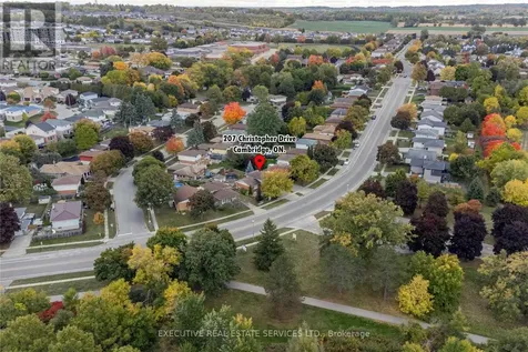 207 Christopher Drive Cambridge ON N1R 4S6