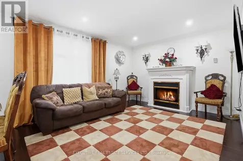 207 Christopher Drive Cambridge ON N1R 4S6