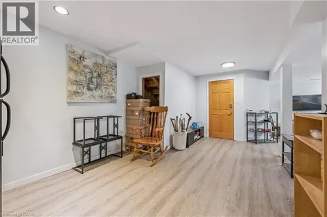 35 Vicmount Drive Kitchener ON N2M 2A2