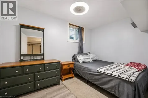 35 Vicmount Drive Kitchener ON N2M 2A2