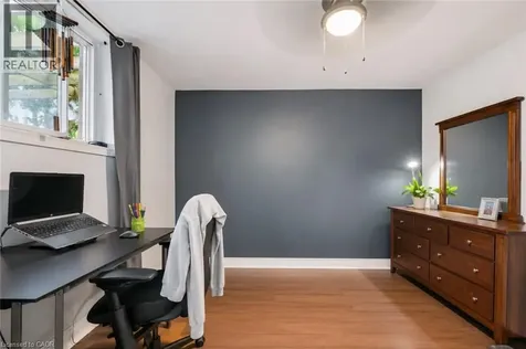 35 Vicmount Drive Kitchener ON N2M 2A2