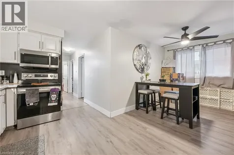 35 Vicmount Drive Kitchener ON N2M 2A2