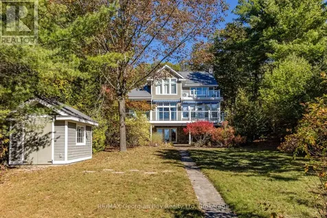 86 Nottawaga Drive Tiny ON L0L 2J0
