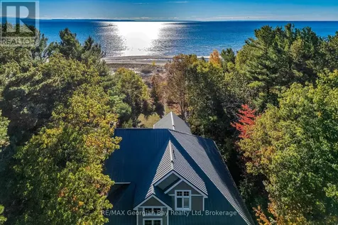 86 Nottawaga Drive Tiny ON L0L 2J0