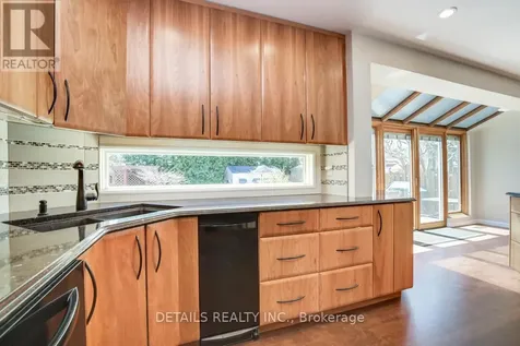 4388 Whittaker Crescent Ottawa ON K1B 4P2