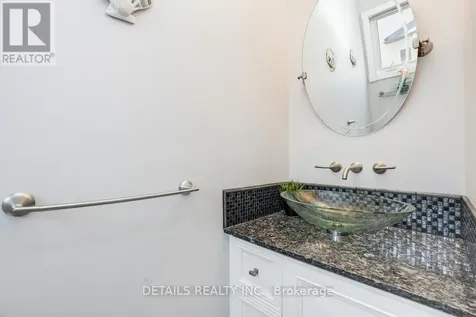 4388 Whittaker Crescent Ottawa ON K1B 4P2