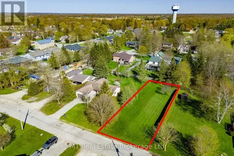 33 Geddes Street West Minto ON N0G 1M0